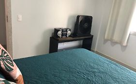 Alto Padrao - Apartamento De 3 Quartos Na Badalada Praia Do Morro A Poucos Passos Da Areia - Elevador -Wi-Fi